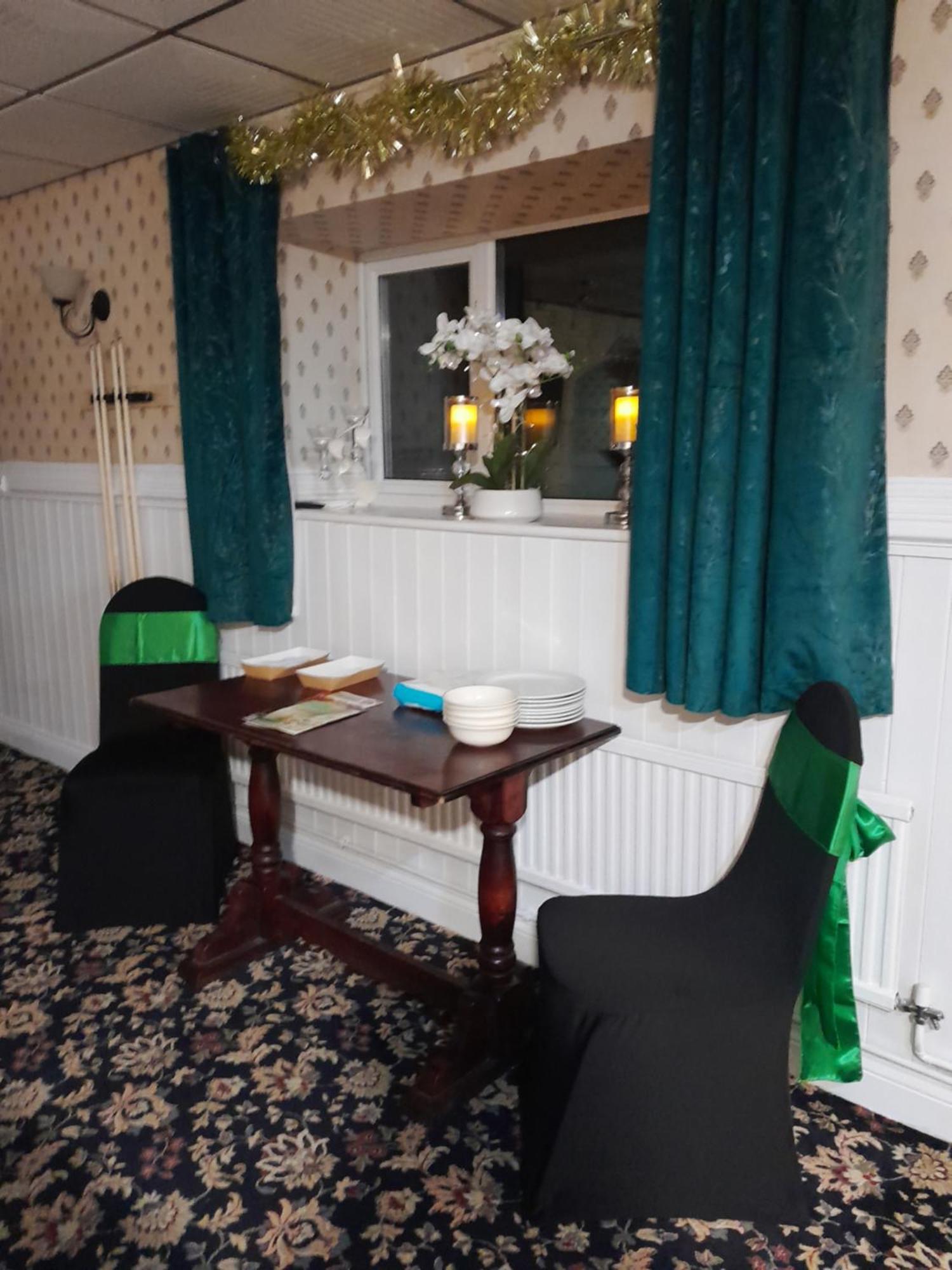 Kings Arms Guest House אבו וייל מראה חיצוני תמונה