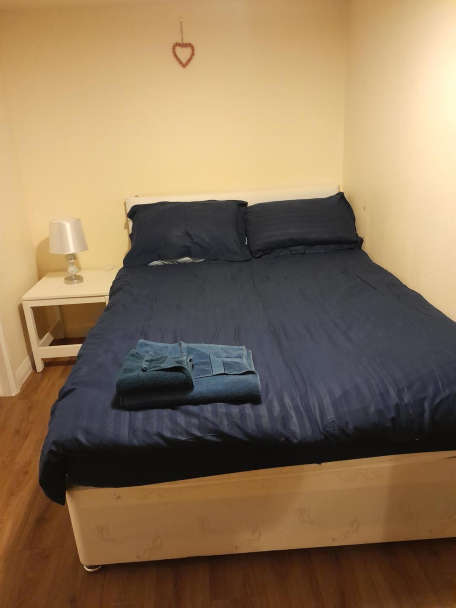 Kings Arms Guest House אבו וייל מראה חיצוני תמונה